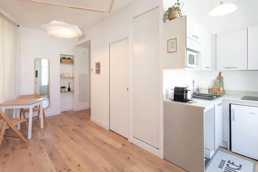 #59 Central Balcony 5Mins Old Town & Sea Ac Wifi Nice França