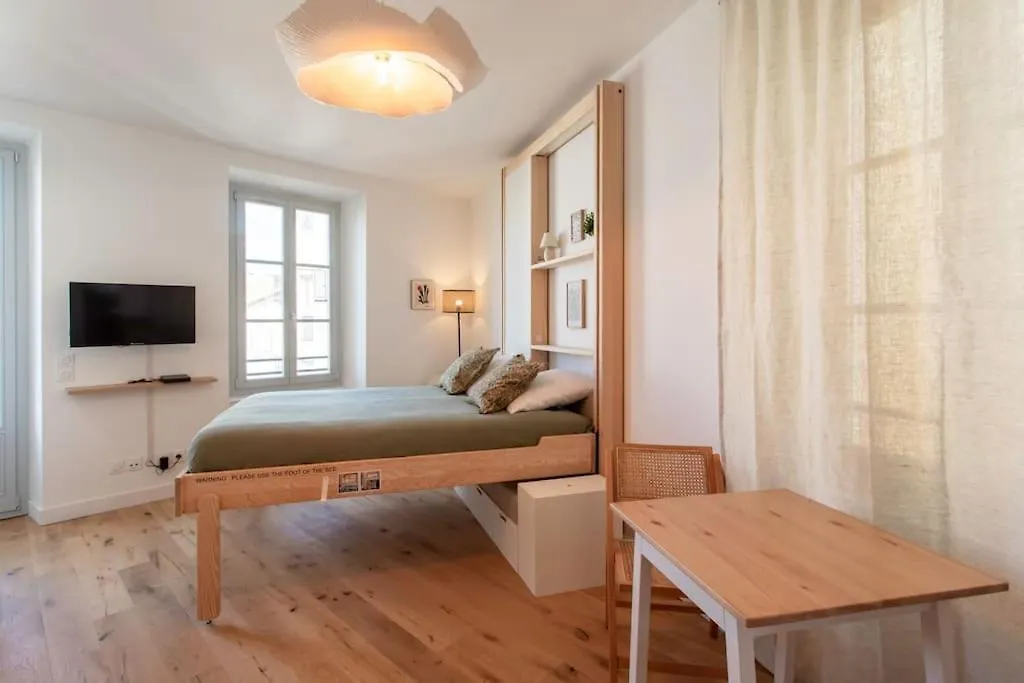 Contatos de #59 Central Balcony 5Mins Old Town & Sea Ac Wifi